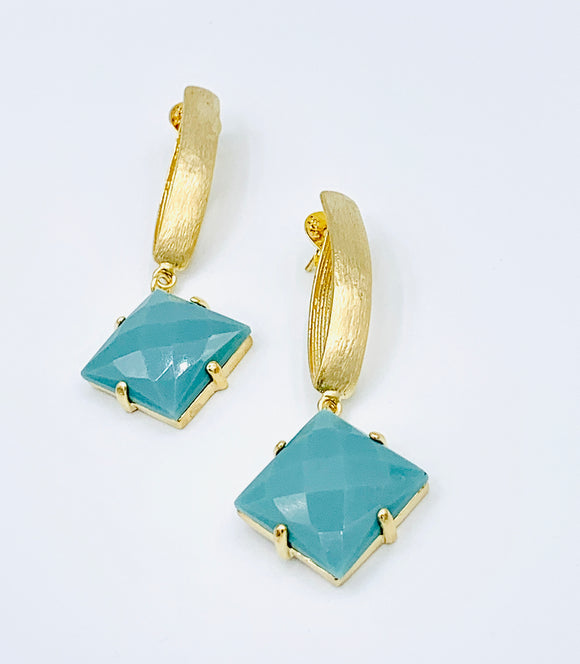 18K Gold Layered gemstone earrings (Turquoise)